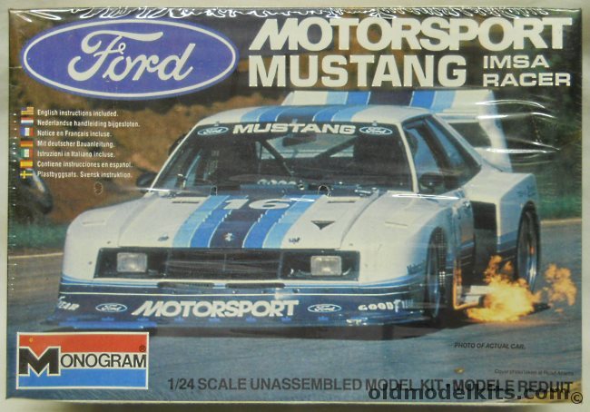 Revell 1/24 Ford Motorsport Mustang IMSA Racer, 2297 plastic model kit